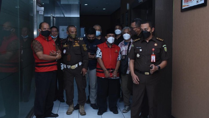 Dua pejabat Pemkab Indramayu ditahan karena korupsi RTH