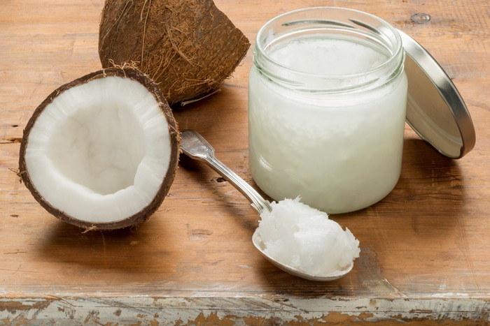 Efek Kelebihan Konsumsi Minyak Kelapa Murni Pada Diet Keto