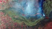 Menurut Institut Vulkanologi Pulau Canary, gunung berapi tersebut meletuskan total lebih dari 46 juta meter kubik lava, dan 6.000 warga telah dievakuasi. AP/Planet Labs Inc. Menurut Institut Vulkanologi Pulau Canary, gunung berapi tersebut meletuskan total lebih dari 46 juta meter kubik lava, dan 6.000 warga telah dievakuasi. AP/Planet Labs Inc.