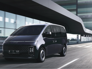 Hyundai STARIA Bawa Kenyamanan Tingkat Tinggi di Kelas MPV Premium