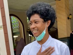 Lebih dekat dengan Anak Sultan Pemilik Masjid di Subang Viral Rendah Hati