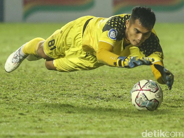 Persija Jakarta ditahan imbang Persita Tangerang 1-1 dalam lanjutan Liga 1 2021. Ini menjadi hasil imbang keempat untuk Macan Kemayoran setelah menjalani lima laga.