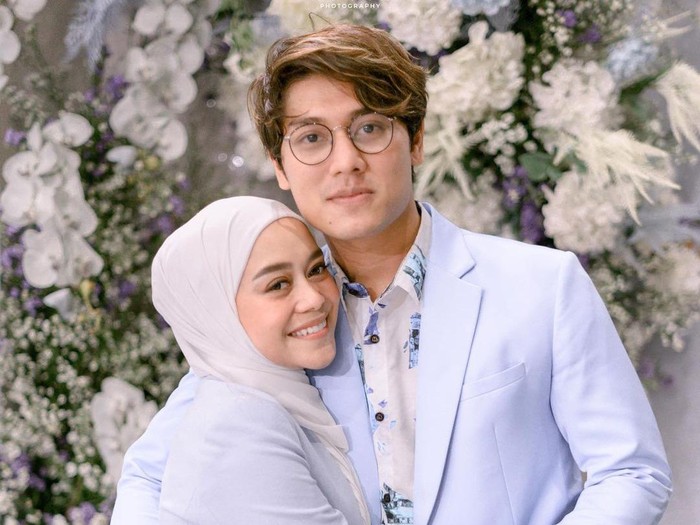 Lesti Kejora dan Rizky Billar Lesti Kejora dan Rizky Billar