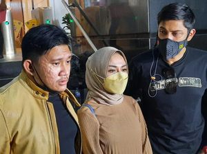 Sekali Lagi! Ini Penjelasan Medina Zein Minta Dijemput Pakai Mobil Mewah