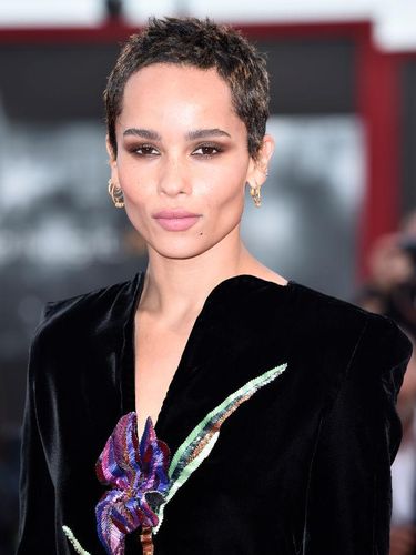 VENICE, ITALY - SEPTEMBER 08:  Zoe Kravitz walks the red carpet ahead of the 'Racer And The Jailbird (Le Fidele)' screening during the 74th Venice Film Festival at Sala Grande on September 8, 2017 in Venice, Italy.  (Photo by Pascal Le Segretain/Getty Images)