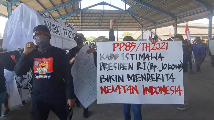 Nelayan demonstrasi menolak keras tarif PNBP dan PHP naik