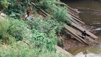 Dia menyebut, komunikasi yang buruk mengakibatkan tertundanya pembayaran pembebasan lahan dan mengakibatkan normalisasi terhambat.