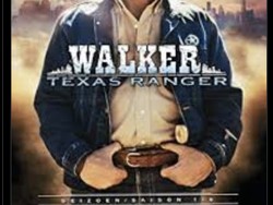 Di Walker Texas Ranger, Chuck Norris sakti banget. Mirip Sheriff Tiraspol nih! (Foto: dok. Twitter)