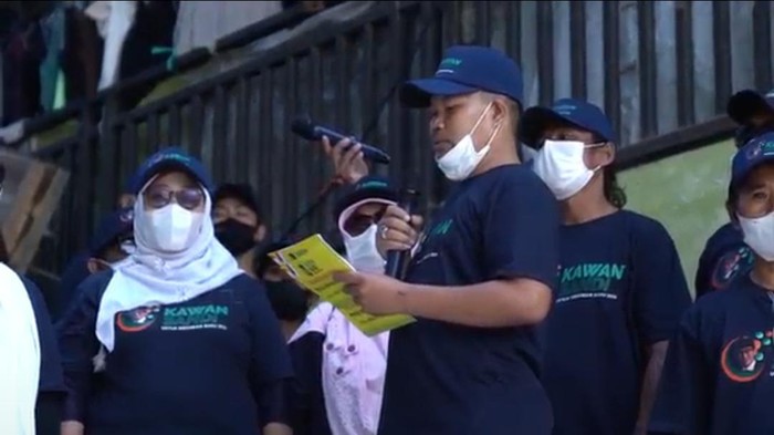 Relawan Kawan Sandi mendeklarasikan Sandiaga Uno sebagai Capres 2024 di Lombok