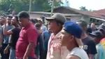 Momen Warga Aceh Ngamuk di Lokasi Vaksin-Pukul Dokter Wanita