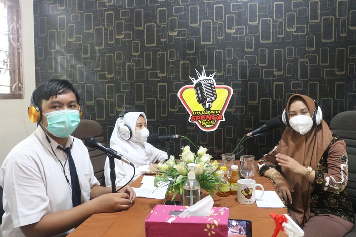 Wali Kota Mojokerto Ika Puspitasari hadir dalam podcast siswa SMP 3 Mojokerto