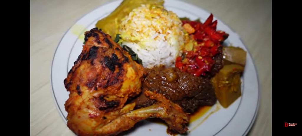 5 Rumah Makan Padang Viral di YouTube, Ada yang Punya 120 Varian Menu