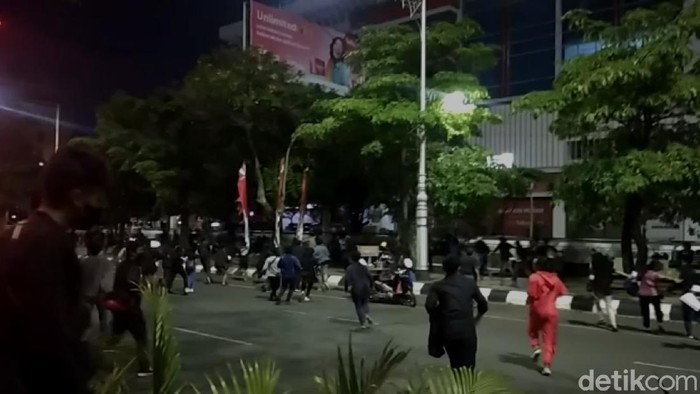 Aksi di Semarang dibubarkan