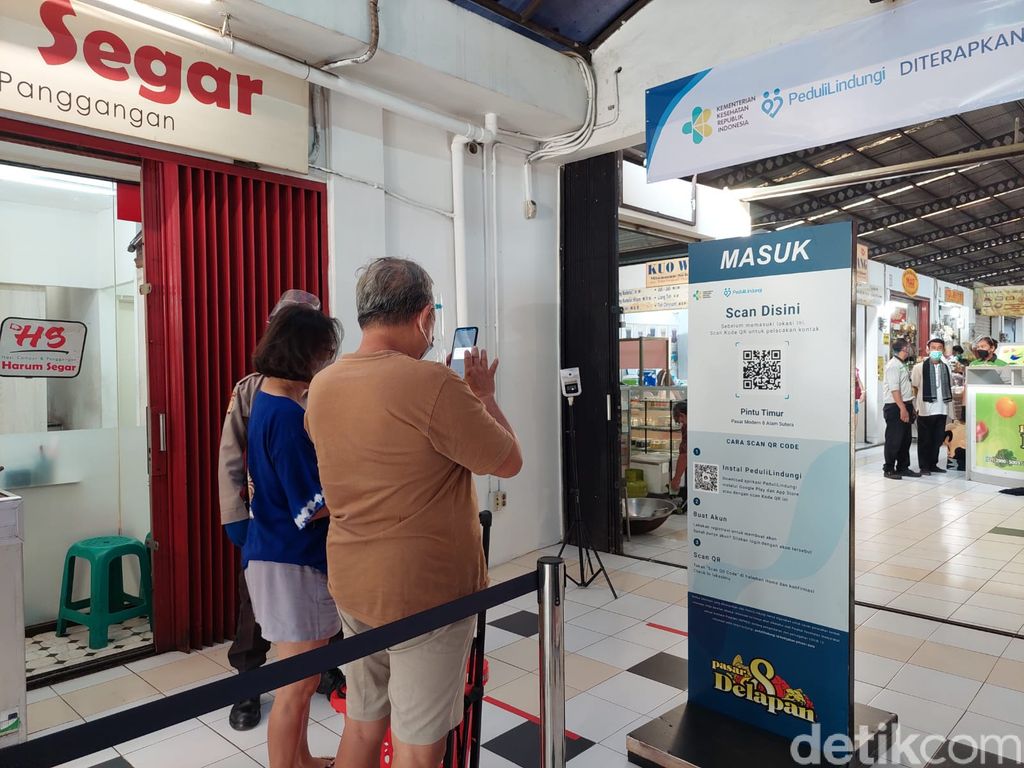Aplikasi Pedulilindungi Diuji Coba di Pasar Tradisional