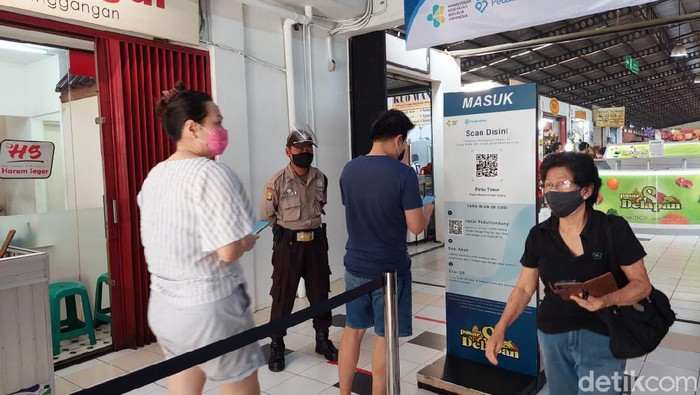 aplikasi pedulilindungi mendag lutfi pasar