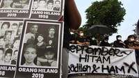 Unjuk rasa ini bertajuk September Hitam.