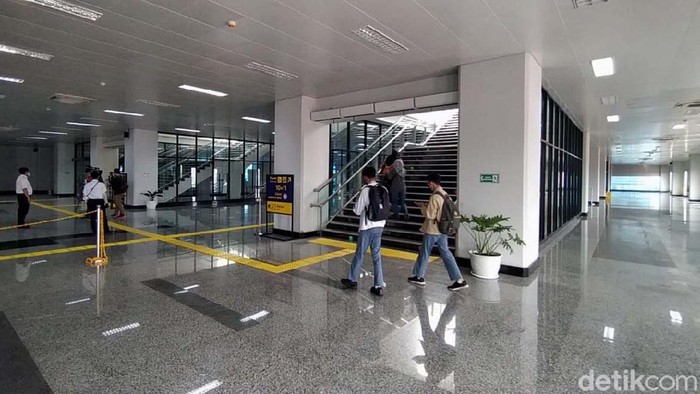 Bukan di Jepang, Ini Wajah Baru Stasiun Manggarai Lho! Pengembangan dilakukan di Stasiun Manggarai, Jakarta. Begini bentuk wajah baru Stasiun Manggarai.
