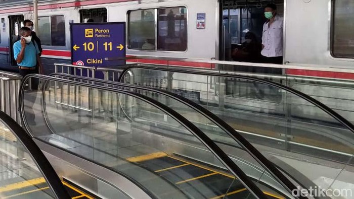 Bukan di Jepang, Ini Wajah Baru Stasiun Manggarai Lho! Pengembangan dilakukan di Stasiun Manggarai, Jakarta. Begini bentuk wajah baru Stasiun Manggarai.