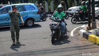 Razia masker seperti ini akan terus dilakukan oleh Satpol PP untuk mencegah penyebaran virus corona.