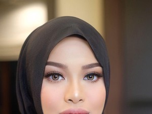 Aurel Hermansyah Ungkap Alasan Mantap Hijrah Pakai Hijab