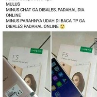Kalau ini minusnya sih chatnya aja yang nggak dibalas-balas sama doi. Sampai jadi curhat gitu penjualnya. Yang sabar ya mblo, mungkin memang doinya yang perlu diganti, bukan hpnya. Foto: instagram.com/@meme.wkwk