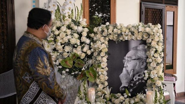 Gubernur DKI Anies Baswedan