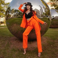 Dari hasil dari sidang itu Nurdian kemudian dituntut untuk memberi tunjangan US$ 332 ribu (Rp 4,7 miliaran) per bulan dan membagi sejumlah aset mereka. Tapi sebelum tuntutan itu dikabulkan Jamie harus menghidupi dirinya sendiri dan anak-anaknya. Ketika itu lah, ia terpaksa menjual beberapa koleksi mewah. Foto: Instagram @ec24m