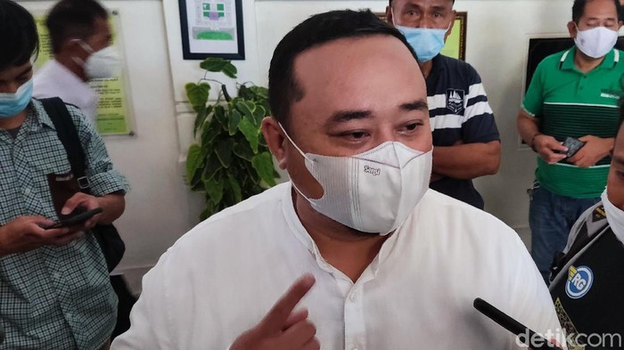 Ketua DPC PPP Maros Hasmin Badoa menanggapi kadernya inisial SS yang juga oknum DPRD Maros dilaporkan memperkosa wanita. (Hermawan/detikcom)