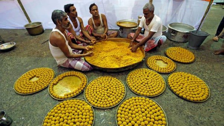 Makanan di kuil-kuil India
