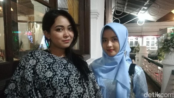 Mojang Sumedang Pembawa Acara Raja Nusantara