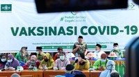 Meski dosis vaksin yang tersedia hanya sekitar 500 dosis, tapi berdasarkan informasi yang dihimpun, jumlah warga dan pelajar yang mendaftar mencapai 800 orang. Antusiasme masyarakat di Konawe sangat tinggi.