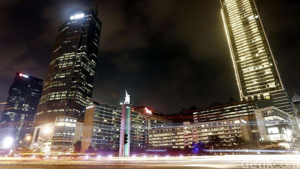 Hotel Indonesia selain menjadi akomodasi atlet dan perwakilan negara Asian Games. Pada perkembangannya Hotel Indonesia juga menjadi tempat menginap tamu negara yang berkunjung ke Indonesia. Rengga Sancaya/detikcom. Hotel Indonesia selain menjadi akomodasi atlet dan perwakilan negara Asian Games. Pada perkembangannya Hotel Indonesia juga menjadi tempat menginap tamu negara yang berkunjung ke Indonesia. Rengga Sancaya/detikcom.