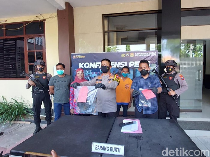 Pria di Probolinggo membakar istri dan anak tirinya. Kepada polisi, pelaku mengaku sering bertengkar karena istrinya punya selingkuhan.