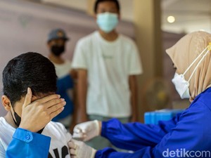 Kemenkes: Vaksinasi Pelajar Belum Capai 100 Persen