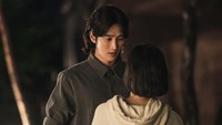 Nggak sabar untuk menyaksikan episode 5! Sambil menunggu, kamu bisa mendengarkan Podcast ngedrakor! episode Yumis Cell di bawah ini (Foto: dok. tvn_drama): 