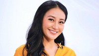 Alexandra Clarin Hayes bakal tampil di Klinik Tendean, program baru Trans TV yang tayang setiap Senin sampai Jumat, pukul 18.30 WIB. Foto: dok instagram Clahayes