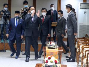 Anies Baswedan Hadiri Pelantikan Pengurus HIPMI Jaya