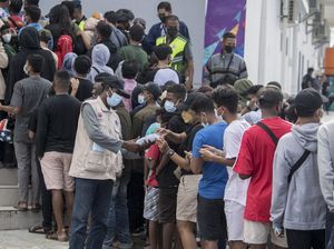 Antusiasme Warga Nonton Futsal PON Papua