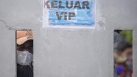 Diketahui Tuan rumah Papua akan menghadapi Jawa Timur pada semifinal cabang olahraga (cabor) Futsal PON XX Papua 2021 pada Jumat 1 Oktober 2021.  