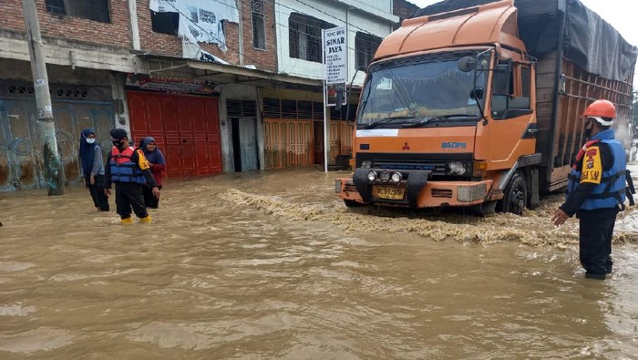 Banjir rendam 4 kecamatan di Aceh Utara (dok. Istimewa)