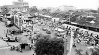 Pasar Tanah Abang tempo dulu yang dibangun pada tahun 1913. Facebook/Aseanri Murad  