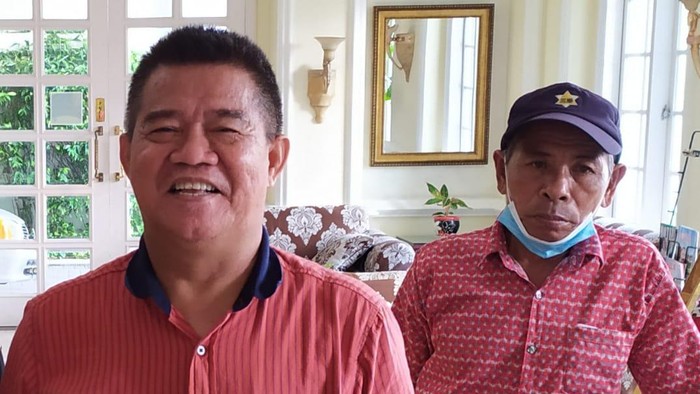 Inspektur Kodam Merdeka Brigjen Junior Tumilaar dan Ali Tahiru  (topi)