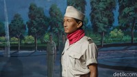 Secara keseluruhan, koleksi yang berkaitan dengan sosok Presiden kedua RI itu berjumlah sepertiga dari total koleksi museum. Total museum yang berdiri di tanah seluas 5 hektare itu menyimpan 1.433 koleksi. Terdiri dari senjata, arsip, fragmen, foto-foto, baju pejuang dan lain-lain. 