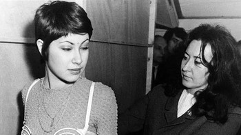 Bra yang bisa bergetar ini dipamerkan tahun 1971 yang diklaim bisa menambah keindahan fisik wanita. Foto: Vintages