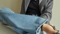 Tubuhnya yang ramping dan jenjang serta paras wajahnya yang menarik memang berhasil membuat siapapun yang melihatnya terpesona. Namun kesan sosok HoYeon Jung berubah setelah dirinya memerankan tokoh Sae Byeok dalam drama Squid Game. Foto: Instagram/hoooooyeony