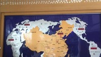Beginilah tampilan peta dunia di salah satu hotel di China. Menarik bukan? Foto: Brightside/DHIKI/pikabu