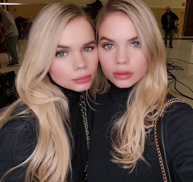 Karena bisa saling melengkapi, Inka dan Neele pun mengaku mereka tidak perlu kekasih untuk bisa saling melengkapi. Foto: dok. Instagram/@hoepertwins