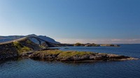 Jalan Samudra Atlantik, Norwegia. Ini adalah salah satu yang terbaik di dunia bagi para wisatawan yang melakukan perjalanan darat. Foto: Dok. Istimewa/brightside