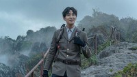 tvN belum lama ini merilis foto-foto terbaru Joon Ji Hoon di drama Jirisan. Foto: (dok. tvN)