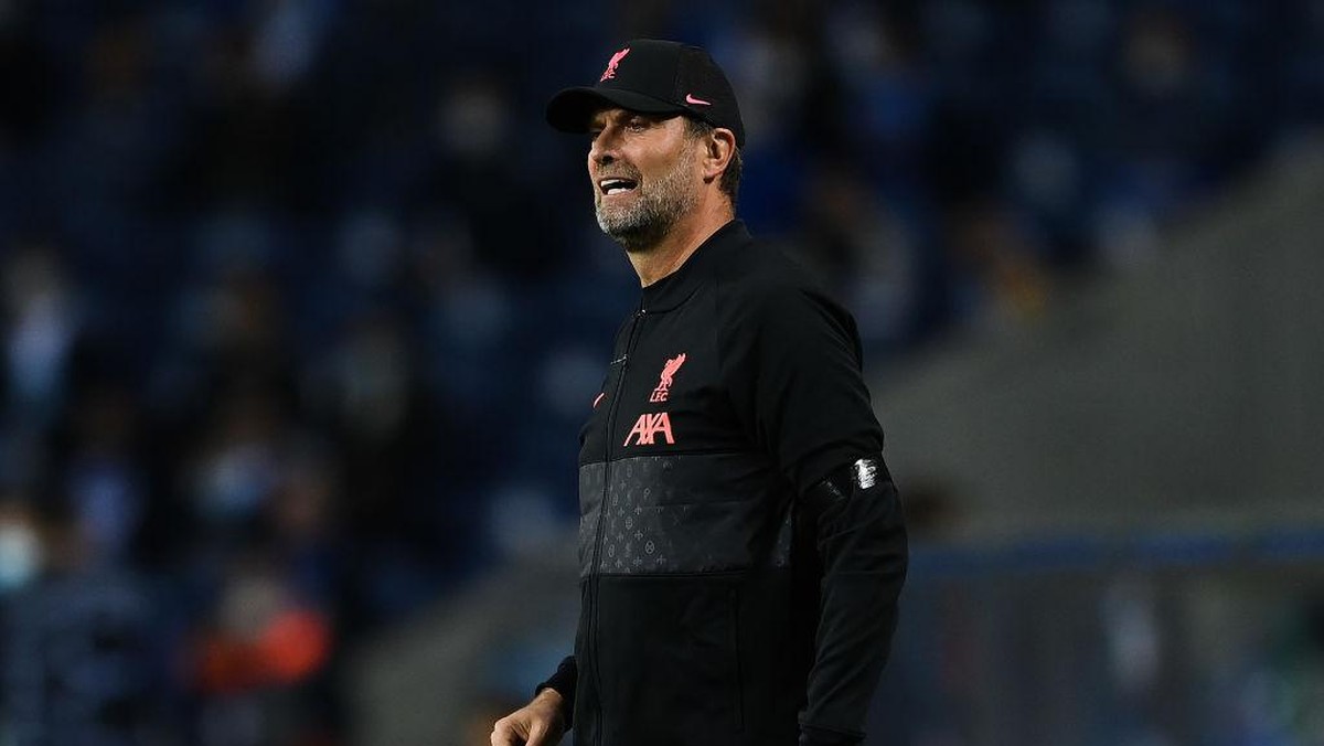 Juergen Klopp merasa tak pantas jadi James Bond (Getty Images/David Ramos)